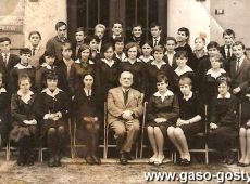 1005. Liceum w Gostyniu - klasa X b - 1966 r.