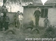 1042.Plac zabaw - Szkola Podstawowa w Kunowie (1980 r.)