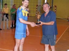 1056.Dni Gostynia w 1999 roku - towarzyski turniej pilki siatkowej w hali sportowej SP 2