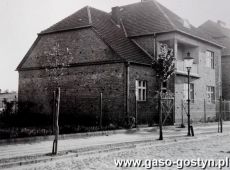 1073. Dom przy Horst Wesselstrasse nr 4 w Gostyniu (obecnie  ulica Bojanowskiego) w okresie okupacji niemieckiej (maj 1942 r.)