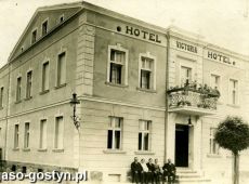 1082.Rynek w Gostyniu - Hotel Victoria (poczatek XX wieku)