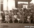 1115.Absolwenci Szkoly Podstawowej nr 2 w Gostyniu wraz z gronem pedagogicznym (1981 r.)