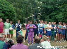1128.Plazowy turniej pilki siatkowej w Debcu z udzialem MZKS Kania Gostyn (1995 r.)