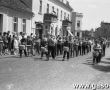 1230.Wreczenie sztandaru Hufcowi ZHP w Gostyniu (04.06.1967r.)