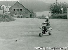 1250.Wypoczynek uczniow Szkoly Podstawowej nr 3 w Gostyniu w Marisfeld (NRD)-1985 r.