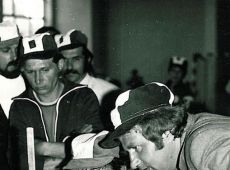 1266.Turniej Brygad Wielkopolskiej Huty Szkla w Gostyniu (eliminacje pomiedzy brygadami I i II, hala sportowa SP 2 w Gostyniu, 18 maja 1980 r.)-konkurs mocne pluca