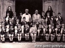 131. I komunia sw. w kosciele Sw. Ducha w Gostyniu (1975 r.)