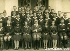 134. Klasa IV z wychowawca prof. Kolomlockim 18 czerwca 1931