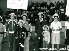 1350.Final Turnieju Brygad Wielkopolskiej Huty Szkla w Gostyniu (hala sportowa SP 2 w Gostyniu, 1980 r.)