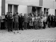 1434.Uroczystosc Odznaczenia Orderem Sztandaru Pracy II klasy zalogi Wielkopolskiej Huty Szkla w Gostyniu (27 wrzesnia 1985 r.)