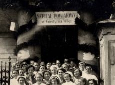 1541. Pracownicy Szpitala Powiatowego w Gostyniu (1953 r.)