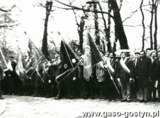 1556.Uroczystosc odsloniecia tablicy pamiatkowej na frontonie Szpitala w Marysinie upamietniajacej radziecki szpital polowy w 1945 roku (Piaski-Marysin, 4 listopada 1986 r.)