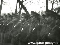 1557.Uroczystosc odsloniecia tablicy pamiatkowej na frontonie Szpitala w Marysinie upamietniajacej radziecki szpital polowy w 1945 roku (Piaski-Marysin, 4 listopada 1986 r.)