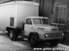 1600.Samochod-chlodnia Spoldzielni Mleczarskiej w Gostyniu, w 1963 roku tym autem transportowano maslo z Gostynia do Gdyni