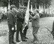 1704.Uroczystosci zwiazane z wreczeniem sztandaru Osrodkowi LOK w Gostyniu ( Gostyn-Rynek, 19.10.1985r.)