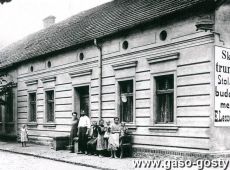 1845.Dom Edwarda Leszczynskiego w Piaskach wybudowany w 1900 roku przy ulicy Szkolnej (lata dwudzieste XX wieku)