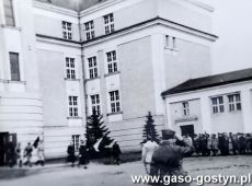 1924.Gimnazjum w Gostyniu-uroczystosci ku czci sw. Jerzego (23 kwietnia 1939 r.)