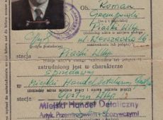 1924.Zaswiadczenie do biletow miesiecznych pracowniczych mieszkanca Piaskow Romana Grzempowskiego zatrudnionego w Miejskim Handlu Detalicznycm w Gostyniu (1962 r.)