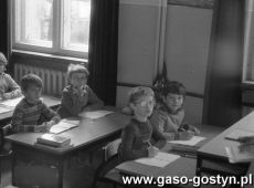 1950. Uczniowie Szkoly Podstawowej nr 1 w Gostyniu (1983 r.)