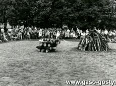 1975. Jubileuszowy Zlot Harcerski w Krobi (21-22 maja 1983 r.) - ognisko harcerskie