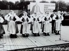 1992.  Gminne dozynki na stadionie w Pepowie (15 wrzesnia 1985 r.)