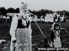 1994.  Gminne dozynki na stadionie w Pepowie (15 wrzesnia 1985 r.)