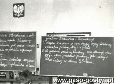 2123.Tematy egzaminu dojrzalosci z jezyka polskiego w Zespole Szkol Zawodowych w Gostyniu (8 maja 1979 r.)