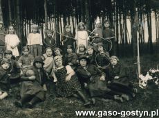 2149.Biwak gostynskich zuchow w Zytowiecku (1928 r.)