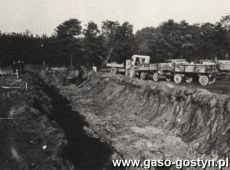 2185.Rozbudowa Huty Szkla w Gostyniu (30 pazdziernika 1958 r.)