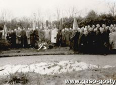 2208.Restytucja Towarzystwa Powstancow Wielkopolskich w Gostyniu - cmentarz w Gostyniu (styczen 1957 r.)