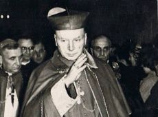 234. Prymas Polski Stefan  Wyszynski w gostynskiej farze (7 kwietnia 1961 r.)