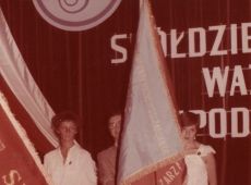 2340.Poczet Wojewodzkiego Zwiazku Spoldzielni Mleczarskich w Lesznie (Gostyn, 27 lipca 1982 r.)