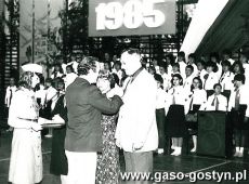 2355.Obchody jubileuszu 50-lecia Szkoly Podstawowej nr 2 w Gostyniu (27 wrzesnia 1986 r.)