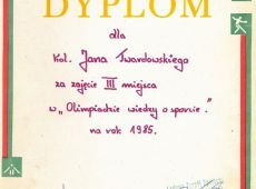 2448. Dyplom dla Jana Twardowskiego z Kunowa (1985 r.)