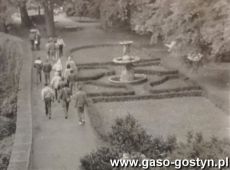 2455.Plener fotograficzny szlakiem zamkow slaskich uczniow Liceum Ogolnoksztalcacego w Gostyniu (pazdziernik 1988 r.)