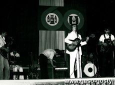 2513.Akademia w Zakladowym Domu Kultury Hutnik z okazji 60-lecia Wielkopolskiej Huty Szkla w Gostyniu (1982 r.)