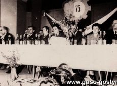 2550. 29 kwietnia 1972 roku w swietlicy zakladowej obchodzono jubileusz 75-lecia Cukrowni w Gostyniu