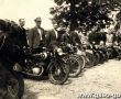 260. Motocyklisci przed klasztorem na Swietej Gorze w Gostyniu (18 maja 1947 r.)