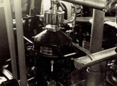 2768.Spoldzielnia Mleczarska w Gostyniu - wirowka do mleka firmy Alfa-Laval (1939 r.)