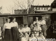 2929.Zespol taneczny Spoldzielni Pracy Przemyslu Skorzanego w Gostyniu (1957 r.)