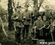 3125.Powstancy wielkopolscy w Sowinach (1919 r.) z karabinem maszynowym zdobytym w Miechcine
