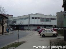 3284.Spoldzielczy Dom Handlowy przy ulicy Zielonej w Gostyniu (1993 r.)
