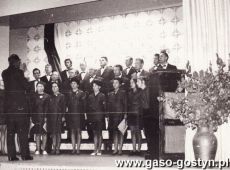 3301.Wystep Choru Dzwon z Gostynia w Zyrardowie (1971 r.)