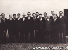 3358.Sekcja meska gostynskiego Choru DZWON (10 maja 1964 r.)