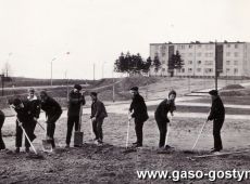 370.Czyn spoleczny uczniow SP 3 w Gostyniu (1965r.)