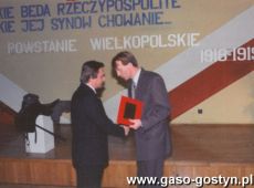 3727. 6 stycznia 1995 roku w rocznice wlaczenia sie mieszkancow ziemi gostynskiej do Powstania Wielkopolskiego Zespol Szkol Zawodowych w Gostyniu otrzymal imie Powstancow Wielkopolskich