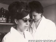 3910.Festyn pierwszomajowy - stoisko z napojami (Gostyn, okres PRL-u)