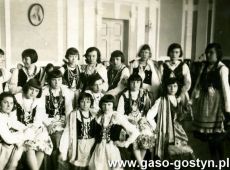 3912.Uczennice gimnazjum w Gostyniu (lata 30. XX wieku)