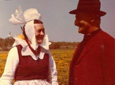 3983.Zespol Folklorystyczny WIWAT Aniela Chuda i Jozef Chudy (1985 r.)