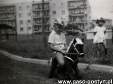 3992.Na Osiedlu 1000-lecia w Gostyniu (lata 70-te XX wieku)